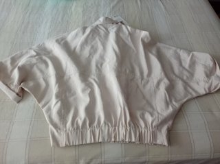 Bomber chica zara Beige , nuevo.