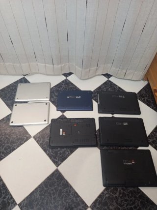 Lotto 7 computer portatili (nero/argento)