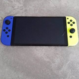 Nintendo Switch OLED + Accesorios