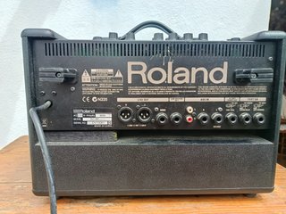 Roland AC-60 Acoustic Chorus + Funda