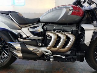 TRIUMPH ROCKET 3 R - 2021