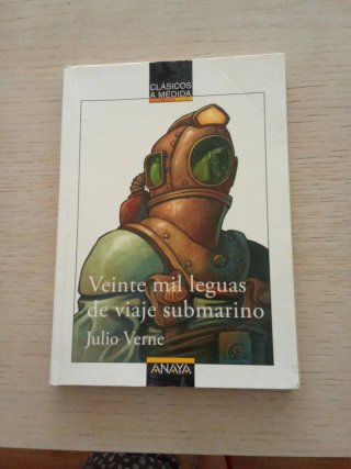 Veinte mil leguas de viaje submarino