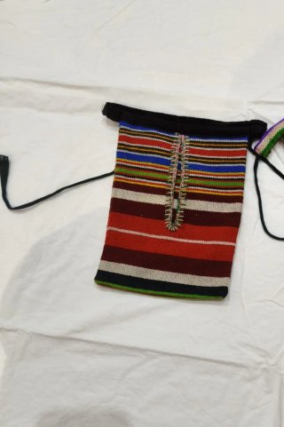 Faldiquera traje regional multicolor 21x16
