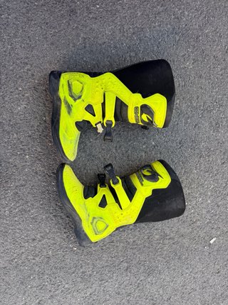 Botas Motocross O'Neal Negras y Amarillas