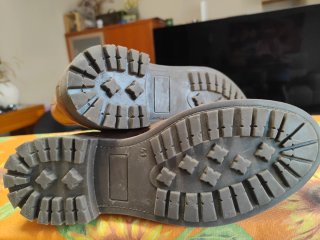 Botines de cuero marrón