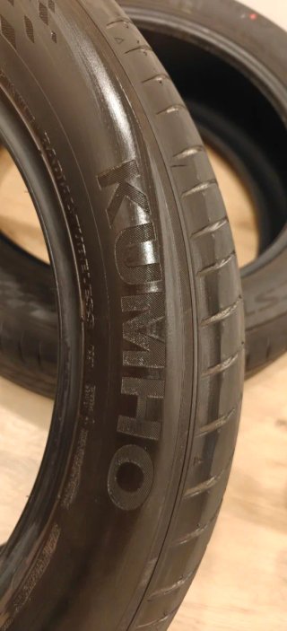 4 Neumáticos KUMHO 235/50 R19 103V