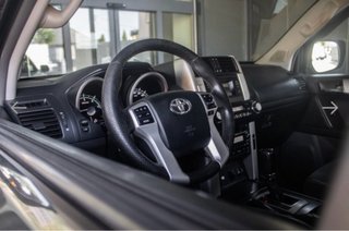 Toyota Land Cruiser 4x4 2010