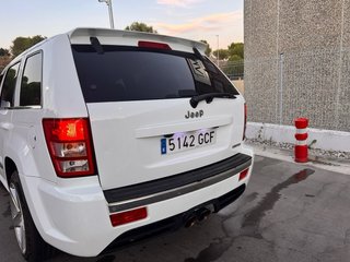 Jeep Grand Cherokee SRT8 6.1 HEMI