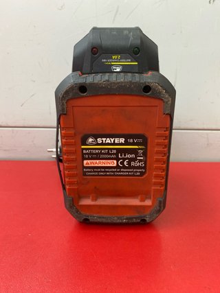 TALADRO A BATERIA: STAYER "PBL2022P" 18V