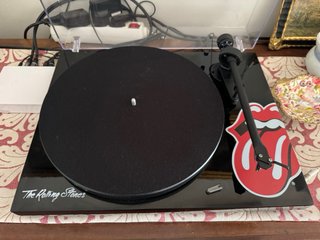 Pro-Ject Giradischi Ed. Limitata Rolling Stones