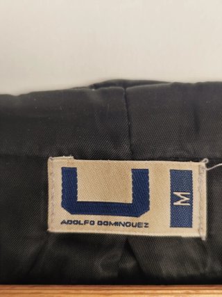 Parka ligera Adolfo Domínguez Negra
