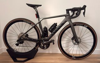 Canyon Carretera Ultegra Di2 + Garmin 1040