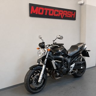 Yamaha FZ6 N Naked Negra