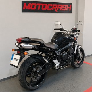 Yamaha FZ6 N Naked Negra
