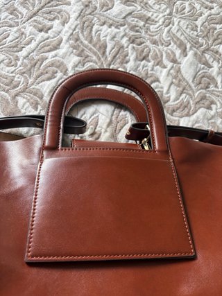 Bolso Mediano Doble Asa Marrón