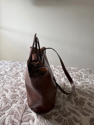 Bolso Mediano Doble Asa Marrón