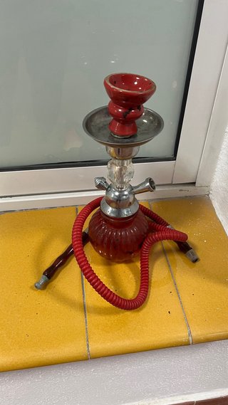 Jarrón Decorativo Rojo y Plateado