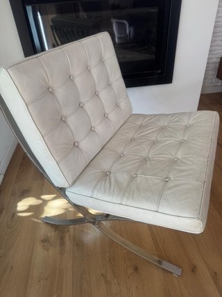 Sillón diseño piel estructura acero inoxidable