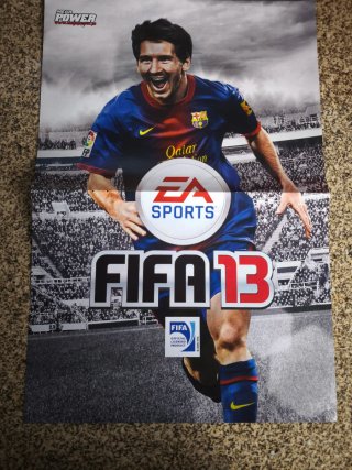 Poster FIFA 13 com Lionel Messi