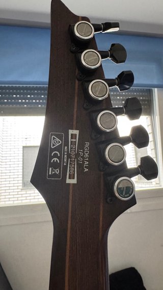 Ibanez RGD61ALA Axion Label - Fluence + Hardcase