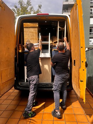 •BIZKAIA MUDANZAS Y PORTES