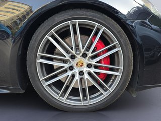 Porsche Panamera GTS
