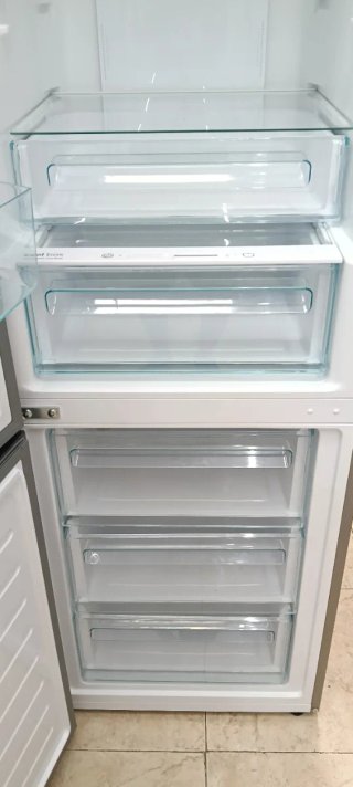 NEVERA COMBI CANDY NO FROST ENERGÍA A+