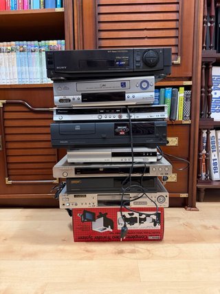 Lote VHS, DVD y CD-i Sony LG Pioneer Philips