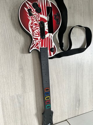 Accesorios Wii: Guitarra, Pistola, Volantes y Jueg