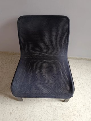 Juego 2 Sillas IKEA negras.