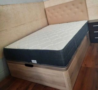 Canapé abatible madera y colchón
