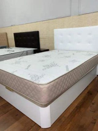 Canapé abatible madera y colchón