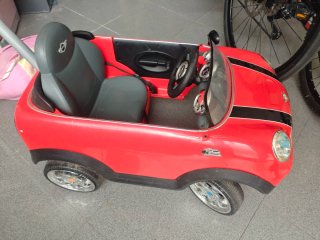 Cochecito Mini Cooper Manual Rojo. MANUAL
