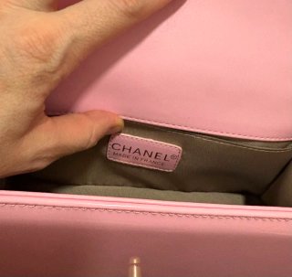 Borsa Chanel rosa in pelle scamosciata dorata