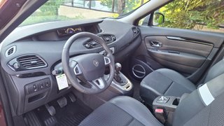 Renault Scenic 2012