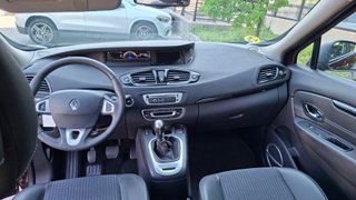 Renault Scenic 2012