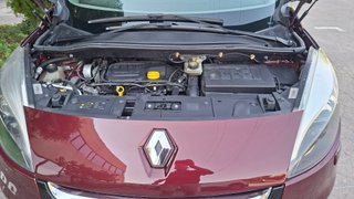 Renault Scenic 2012