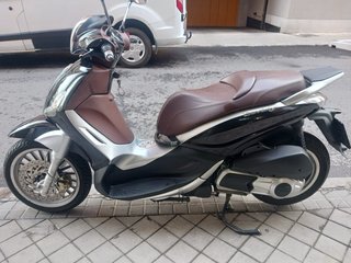 Piaggio Beverly 125 i.e 2013