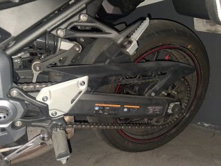 Kawasaki Z900 Naked Roja y Negra