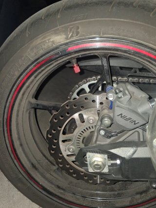 Kawasaki Z900 Naked Roja y Negra