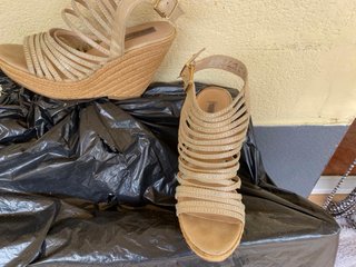 Sandalias Guess Mujer Tacon Cuña