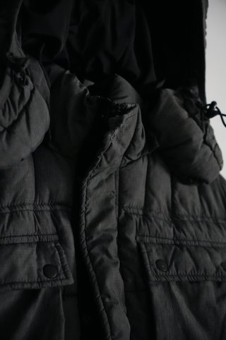 Abrigo acolchado H&M con capucha