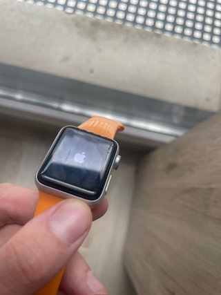 Apple Watch S3 38mm Plata Correa Naranja