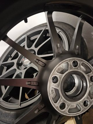 Llantas Autec Wizard 18 ET45 + Nankang AR1 225/40