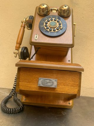 Telefono a muro vintage