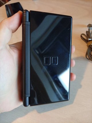 Nintendo DS Lite Negra + Cargador