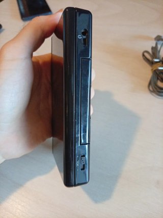 Nintendo DS Lite Negra + Cargador