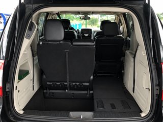 Lancia Voyager 2013
