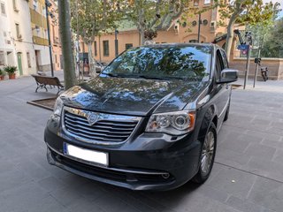 Lancia Voyager 2013