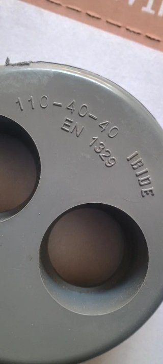 Lote 90 Tapones PVC Ibide 110-40-40